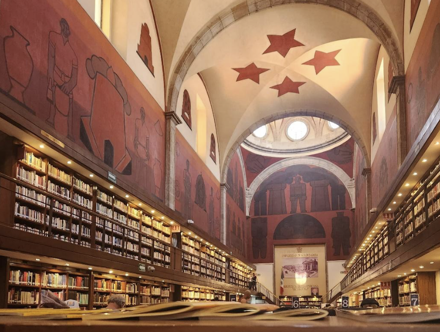 Ecos literarios y sonoros. La relación de la radio y la literatura